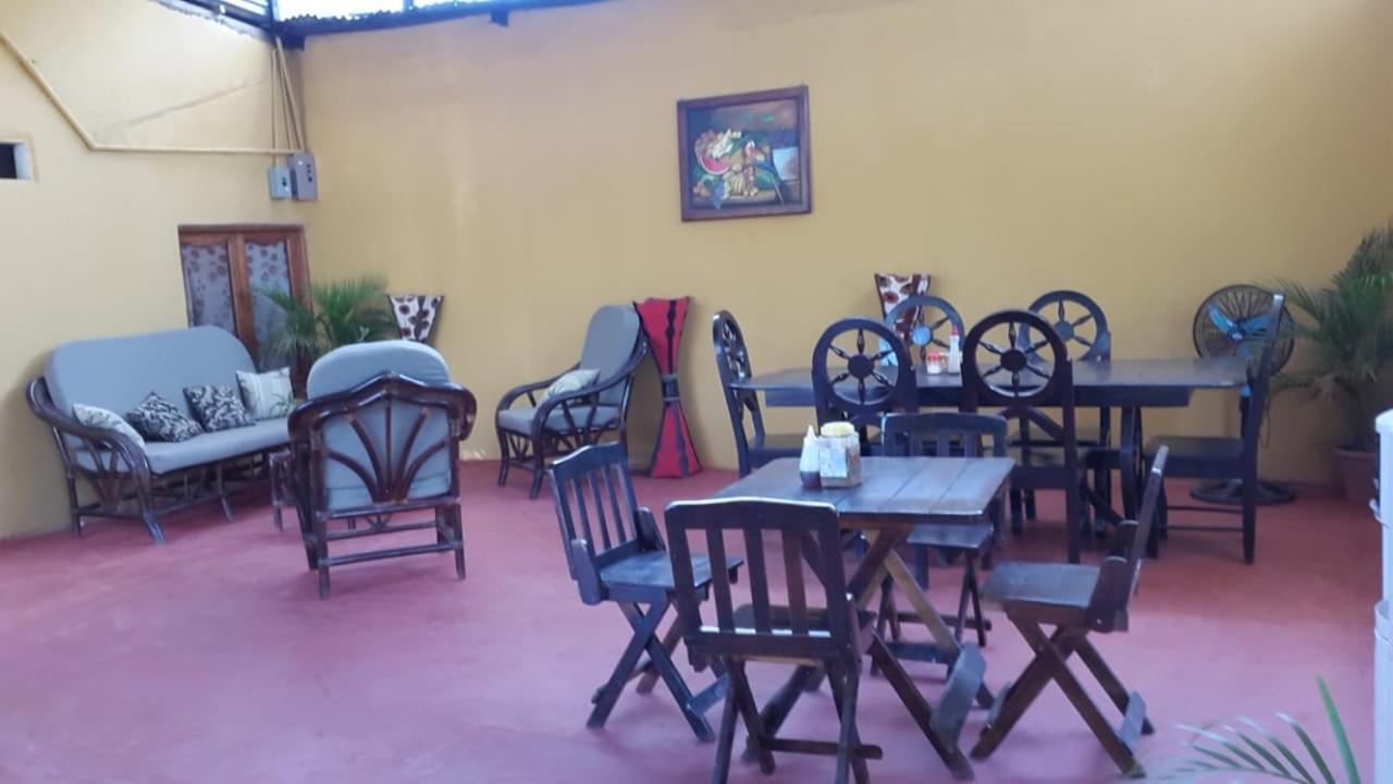 Hostal Nathaly Moyogalpa Exteriér fotografie